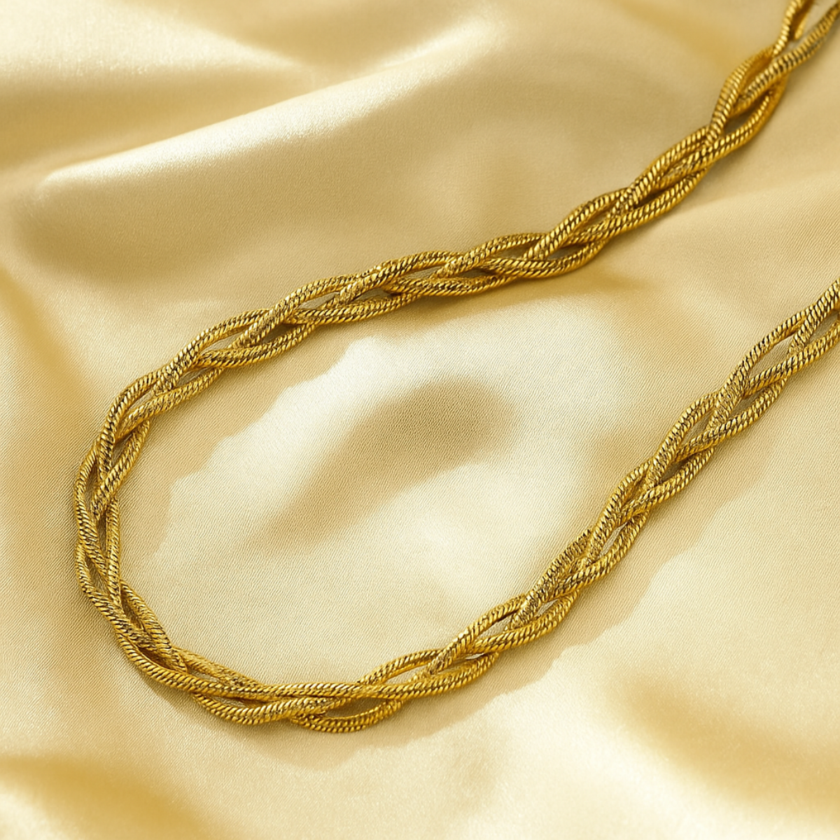 Golden Twist Luxe Necklace