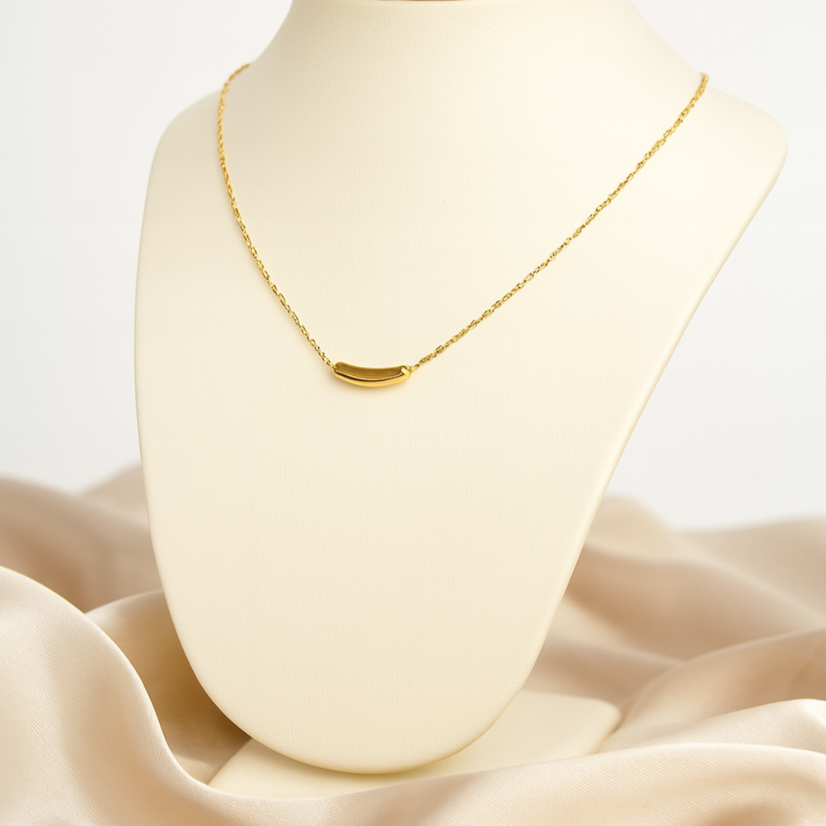 Sleek Horizon Bar Necklace