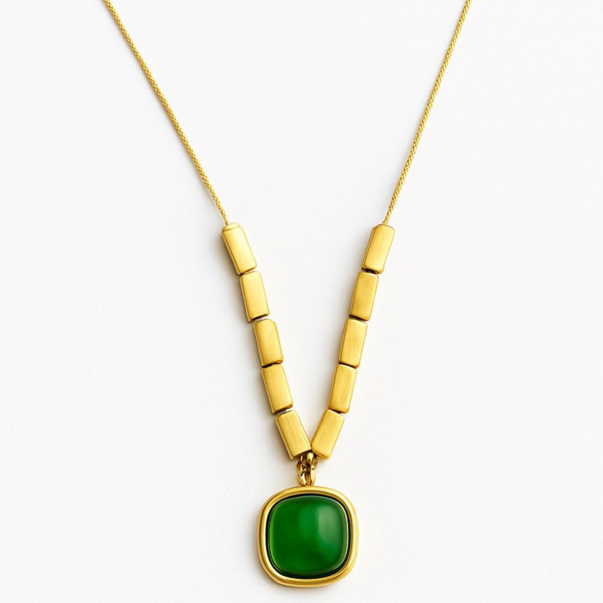 Emerald Aura Necklace